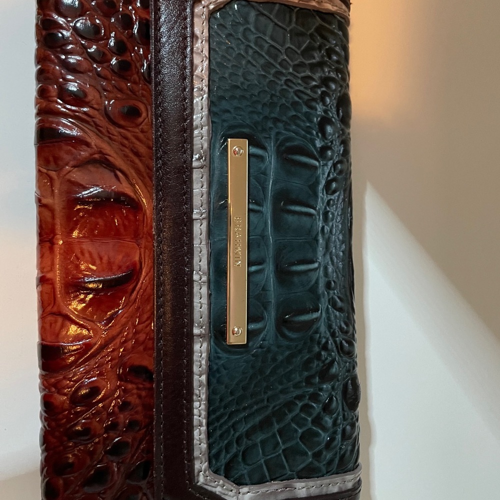 Brahmin Wallet